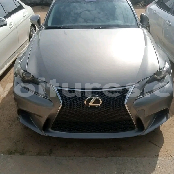 Big with watermark lexus is 300 ivory coast grand lahou 58752