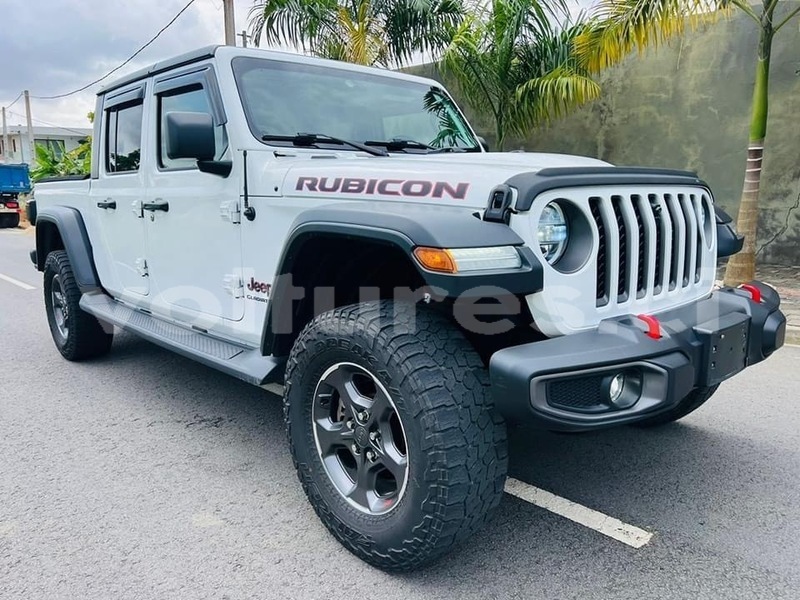 Big with watermark jeep wrangler bas sassandra san pedro 58810