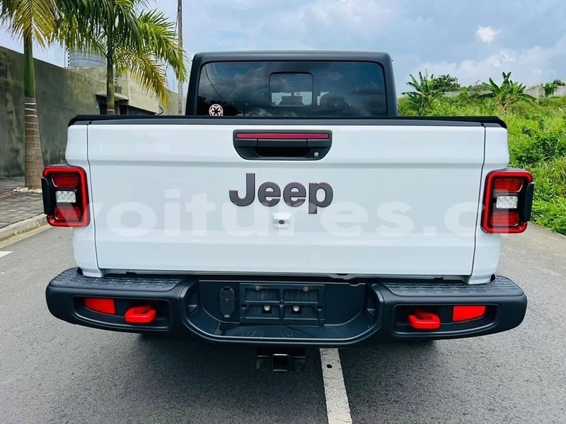 Big with watermark jeep wrangler bas sassandra san pedro 58810