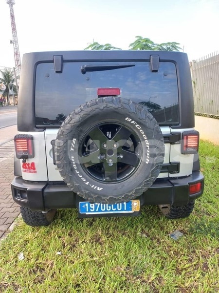 Big with watermark jeep wrangler bas sassandra san pedro 58859