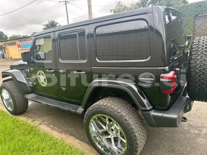 Big with watermark jeep wrangler bas sassandra san pedro 59017