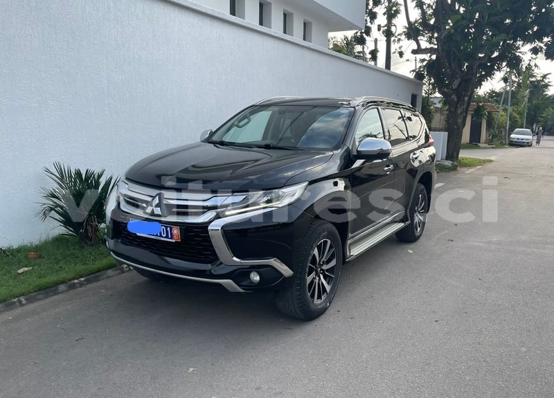 Big with watermark mitsubishi pajero sport abidjan abidjan 59121