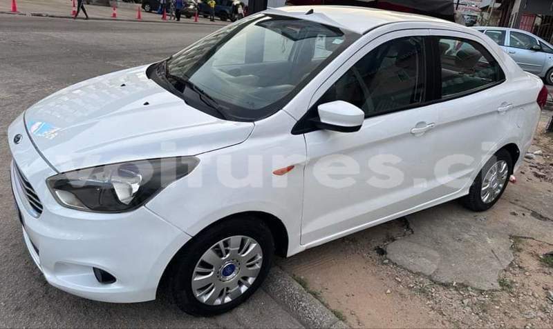 Big with watermark ford fiesta abidjan abidjan 59127