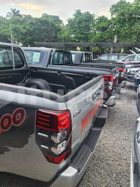 Big with watermark toyota hilux bas sassandra san pedro 59456