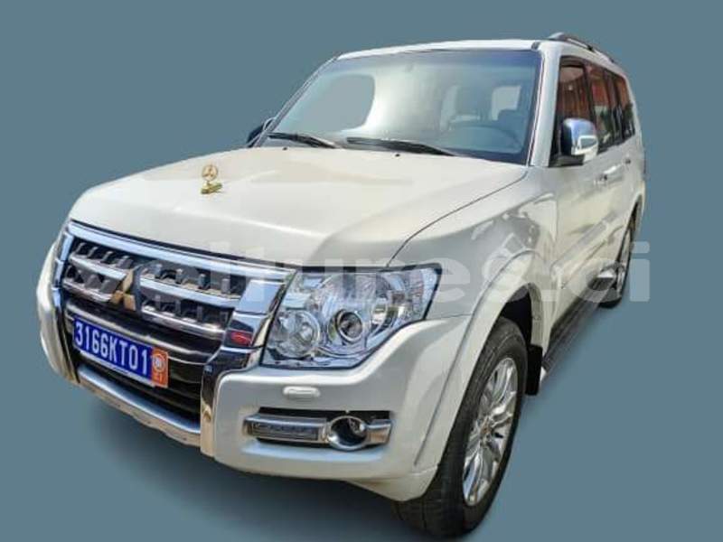 Big with watermark mitsubishi pajero abidjan abidjan 59537