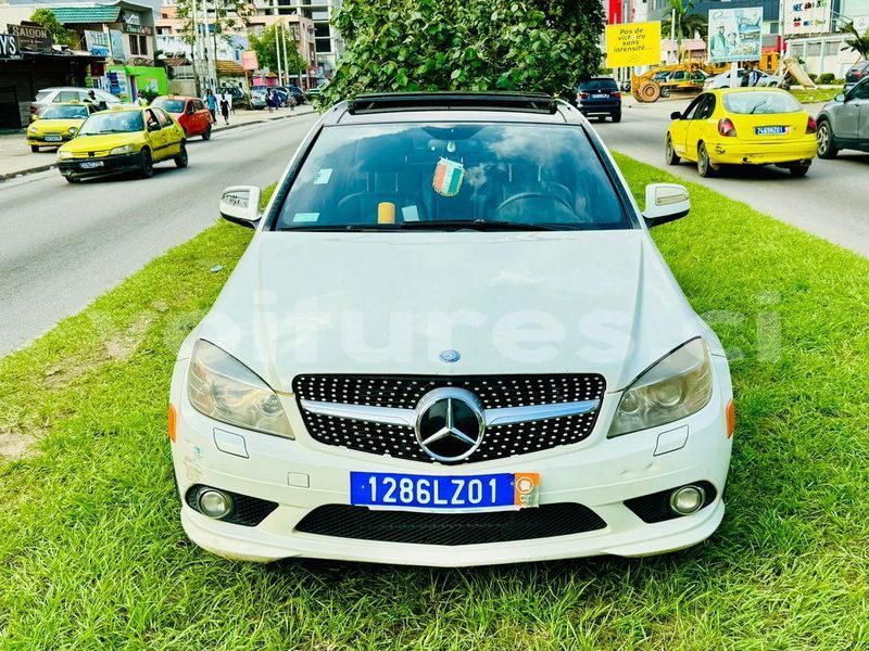 Big with watermark mercedes viano abidjan abidjan 59842