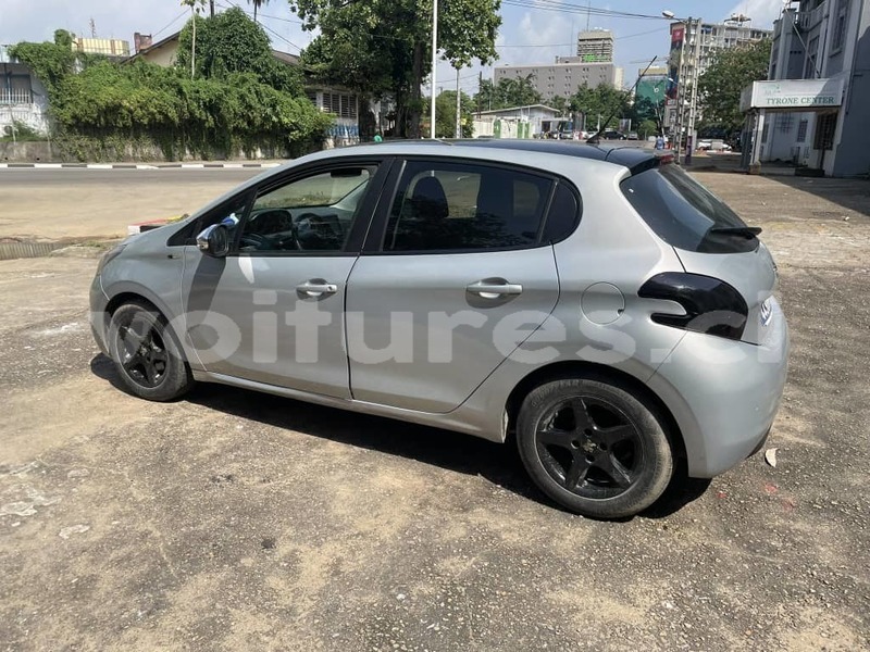 Big with watermark peugeot 208 abidjan abidjan 59854