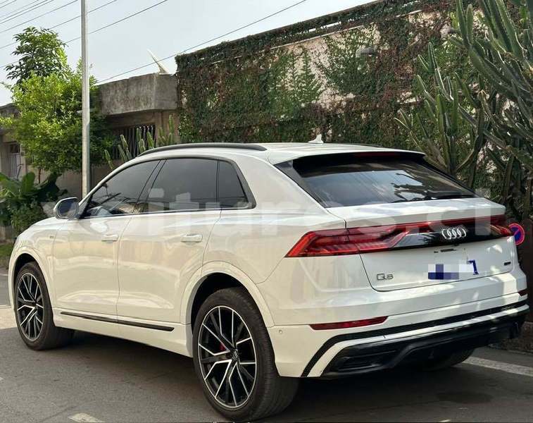 Big with watermark audi q8 ivory coast aboisso 60042