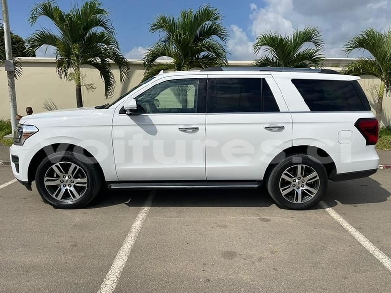Big with watermark ford expedition ivory coast aboisso 60086