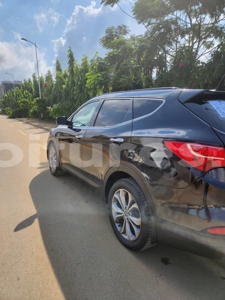 Big with watermark hyundai santa fe abidjan abidjan 60157