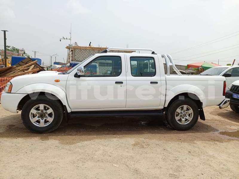 Big with watermark nissan hardbody abidjan abidjan 60693