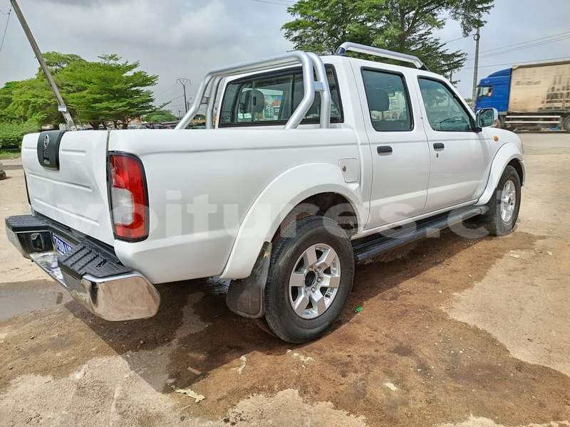 Big with watermark nissan hardbody abidjan abidjan 60693