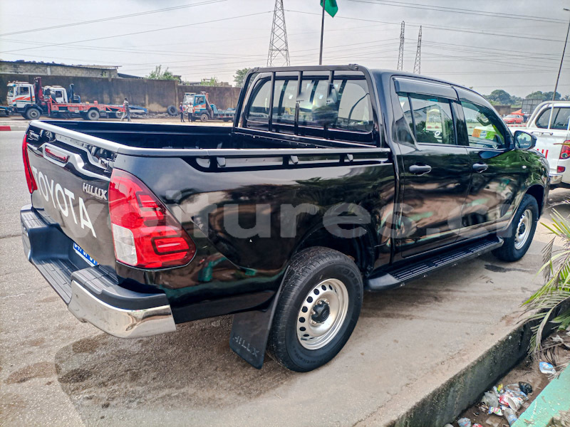 Big with watermark toyota hilux abidjan abidjan 60802