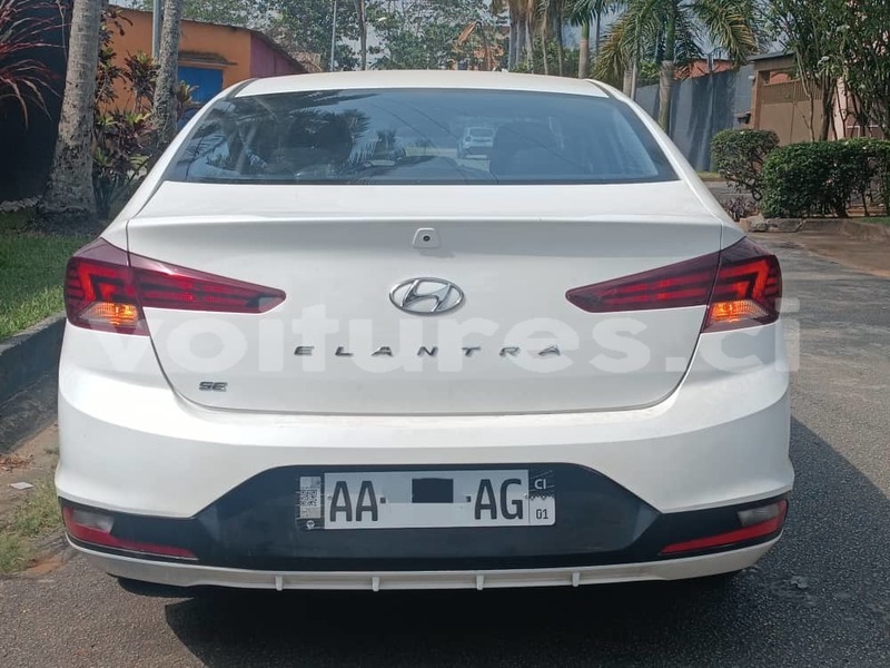 Big with watermark hyundai elantra abidjan abidjan 61021