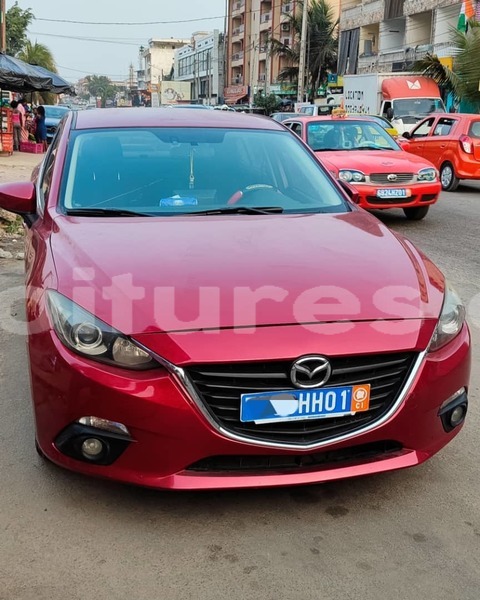 Big with watermark mazda 3 abidjan abidjan 61039