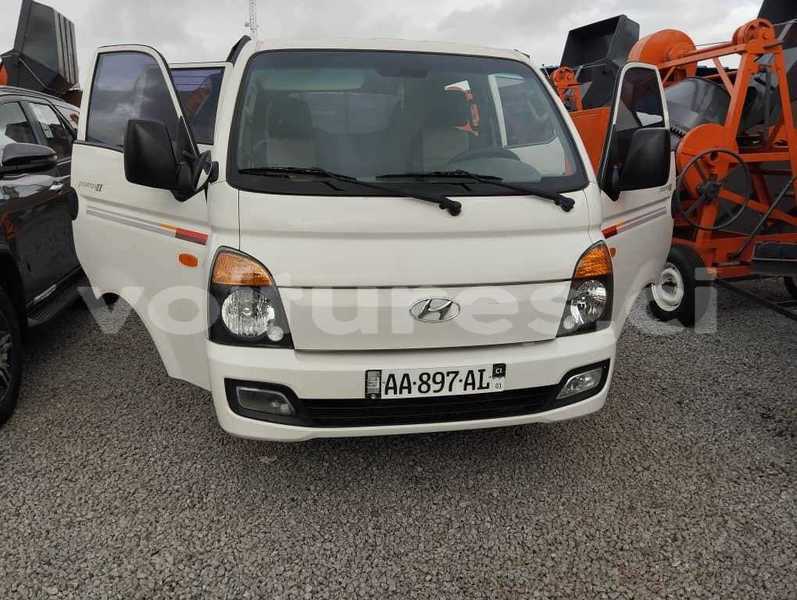 Big with watermark hyundai h200 ivory coast aboisso 61133