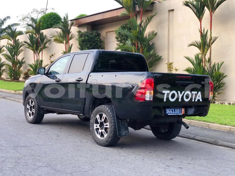 Big with watermark toyota hilux abidjan abidjan 61149