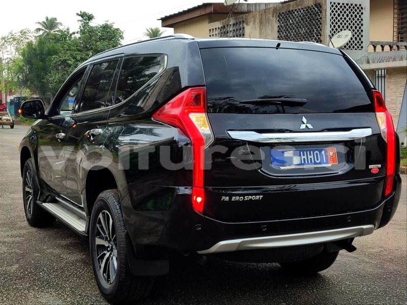 Big with watermark mitsubishi pajero sport abidjan abidjan 61221