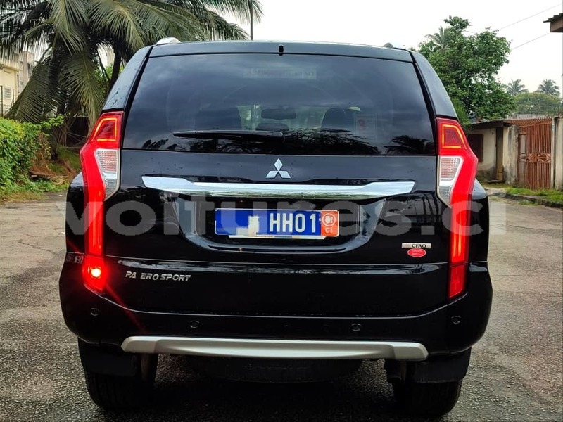 Big with watermark mitsubishi pajero sport abidjan abidjan 61221