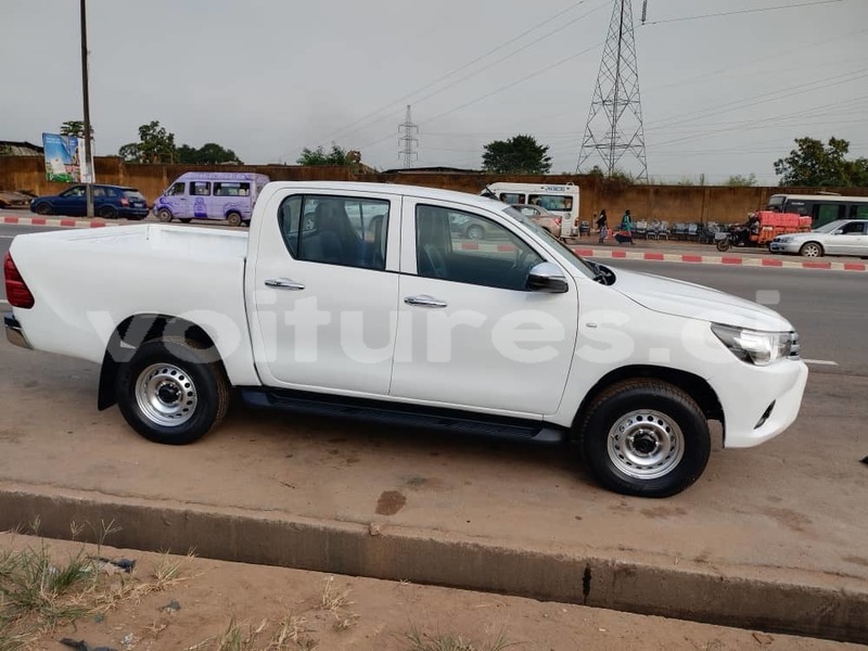 Big with watermark toyota hilux abidjan abidjan 61639