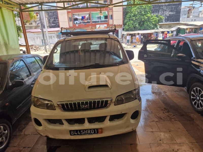 Big with watermark hyundai h200 abidjan abidjan 61957