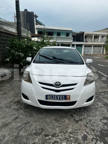 Big with watermark toyota yaris abidjan abidjan 62182