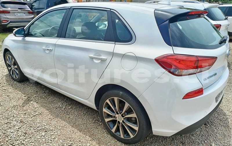 Big with watermark hyundai elantra abidjan abidjan 62378