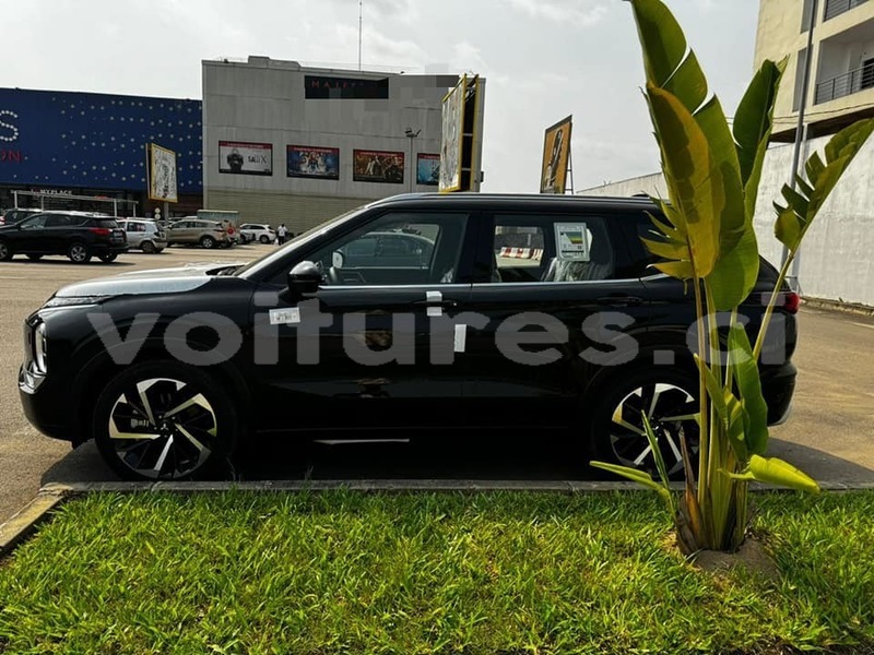 Big with watermark mitsubishi outlander abidjan abidjan 62428