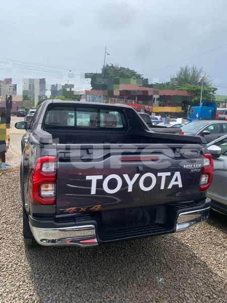 Big with watermark toyota hiluxe revo abidjan abidjan 62702