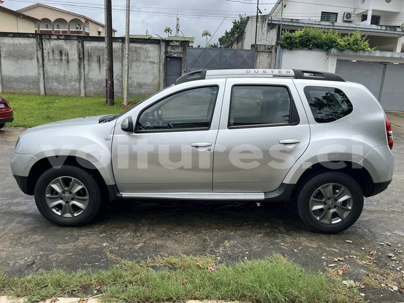 Big with watermark renault duster ivory coast aboisso 63222