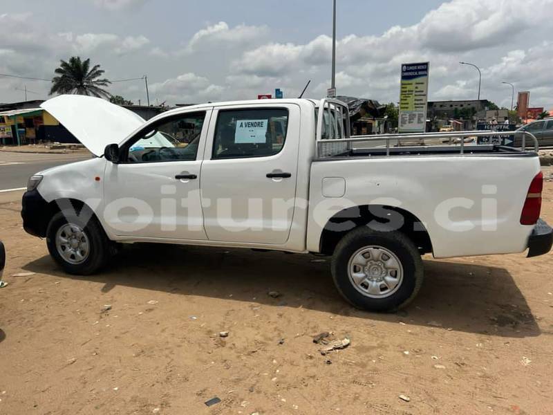 Big with watermark toyota hilux abidjan abidjan 63580