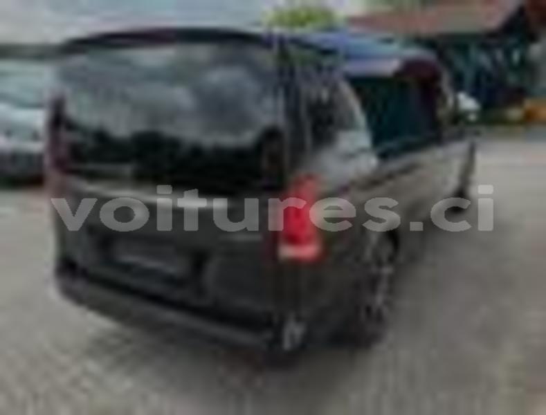 Big with watermark mercedes benz viano ivory coast aboisso 63622