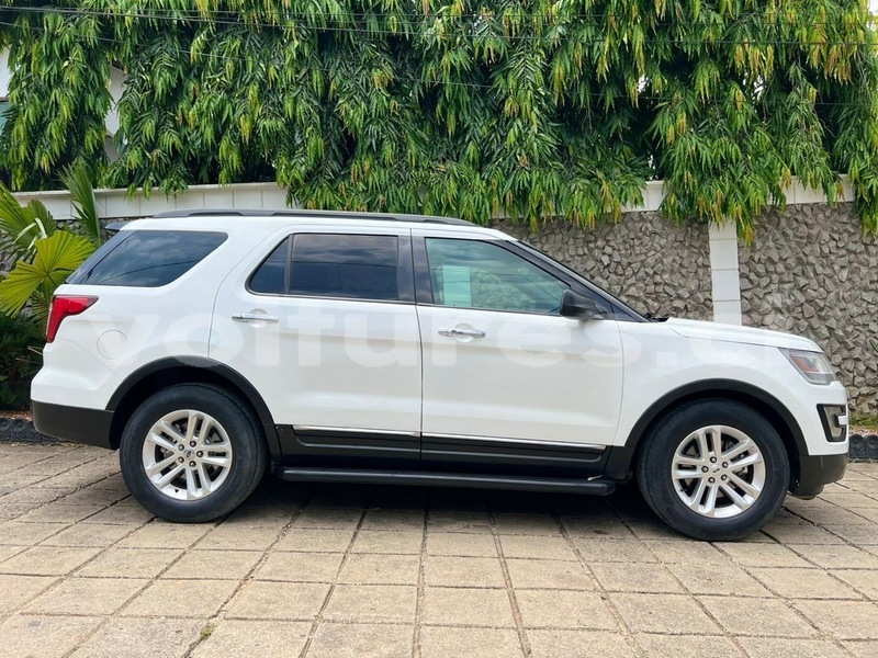 Big with watermark ford explorer abidjan abidjan 63628