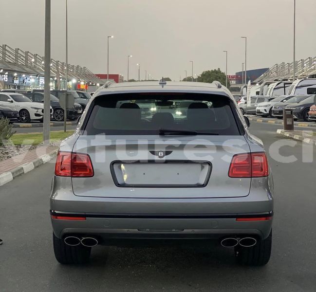 Big with watermark bentley bentayga ivory coast aboisso 63820