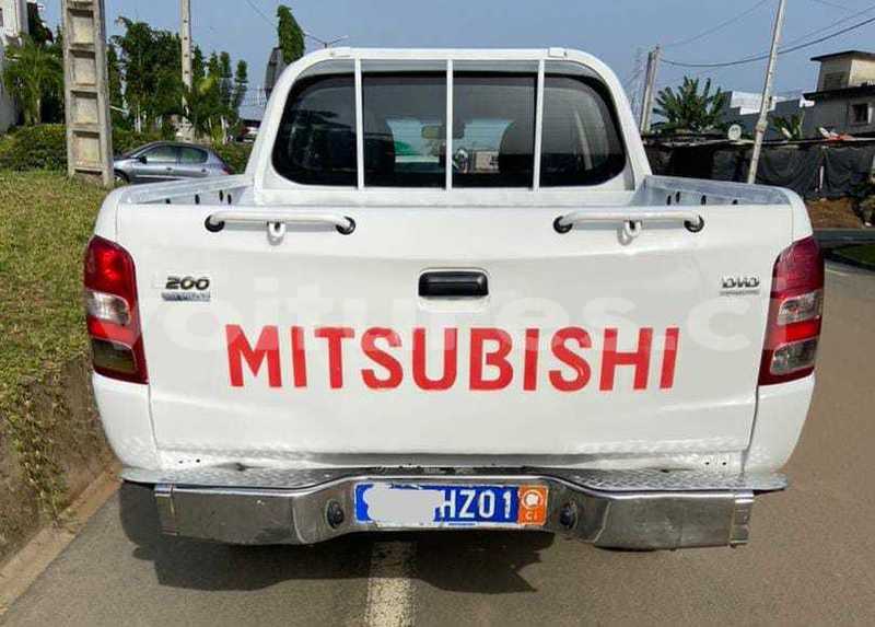 Big with watermark mitsubishi l200 abidjan abidjan 63952