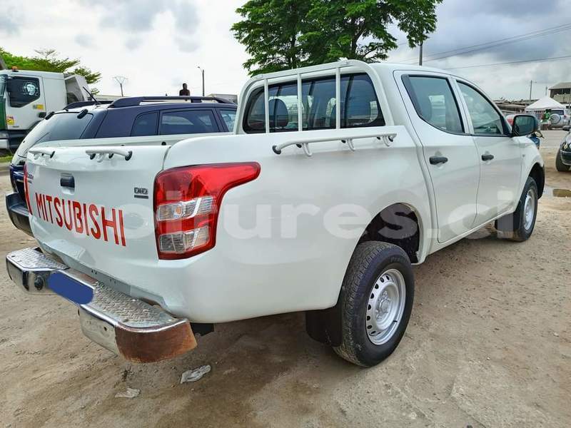 Big with watermark mitsubishi l200 abidjan abidjan 63979