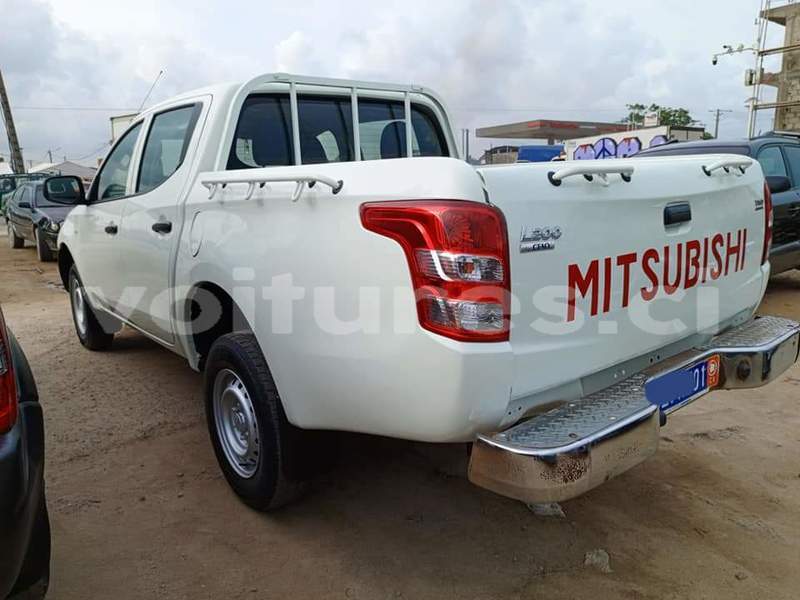 Big with watermark mitsubishi l200 abidjan abidjan 63979