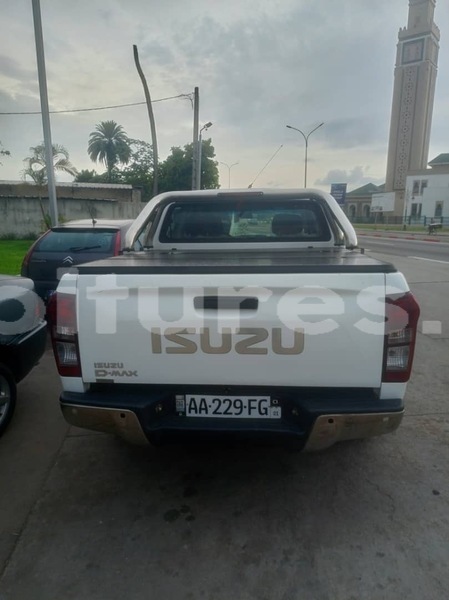 Big with watermark isuzu d max abidjan abidjan 63989