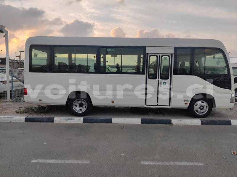 Big with watermark toyota coaster abidjan abidjan 64002