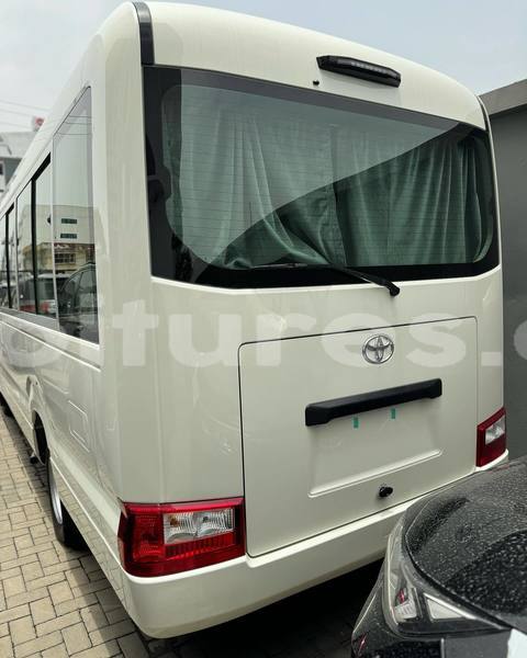 Big with watermark toyota coaster ivory coast aboisso 64006