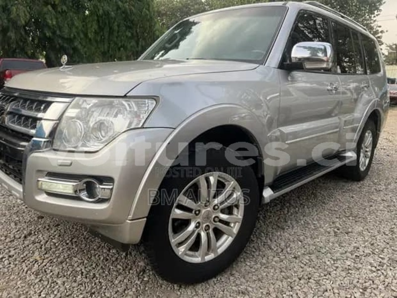 Big with watermark mitsubishi pajero sport abidjan abidjan 64204