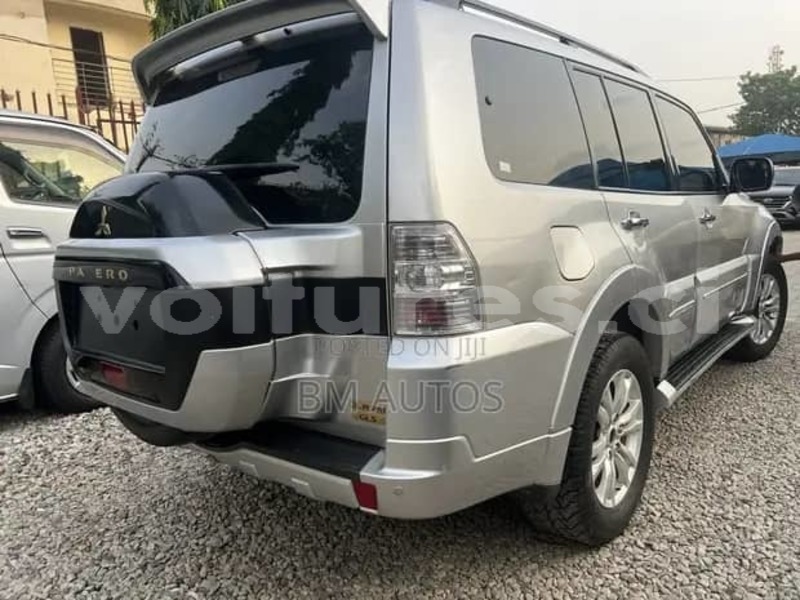 Big with watermark mitsubishi pajero sport abidjan abidjan 64204