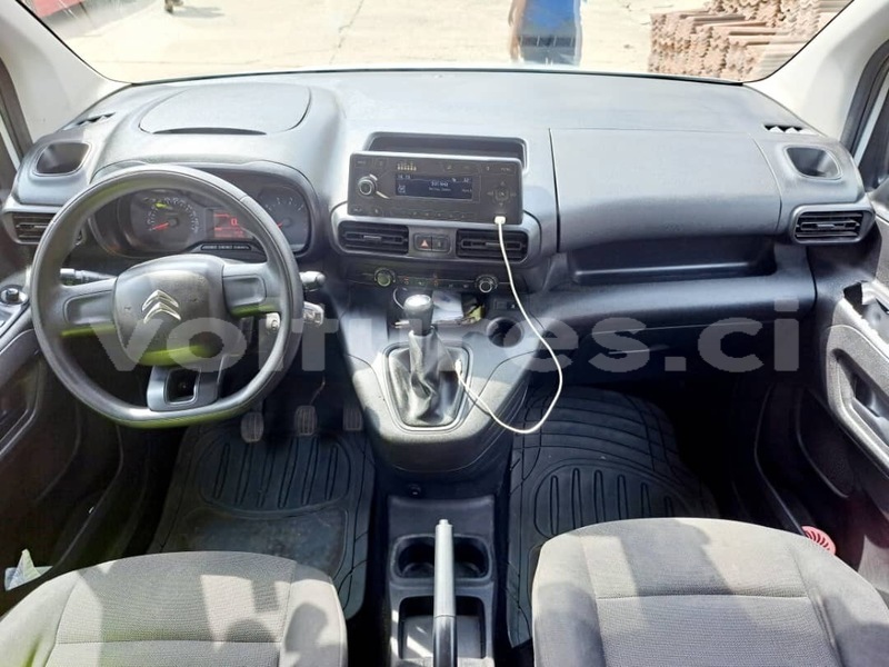 Big with watermark citroen berlingo abidjan abidjan 64221