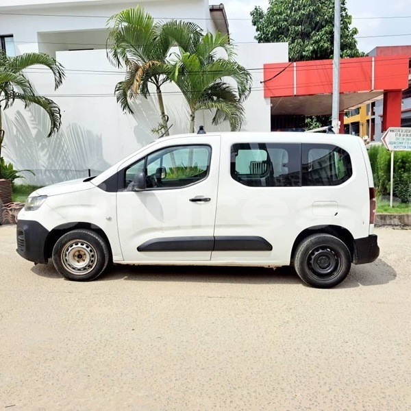 Big with watermark citroen berlingo abidjan abidjan 64221