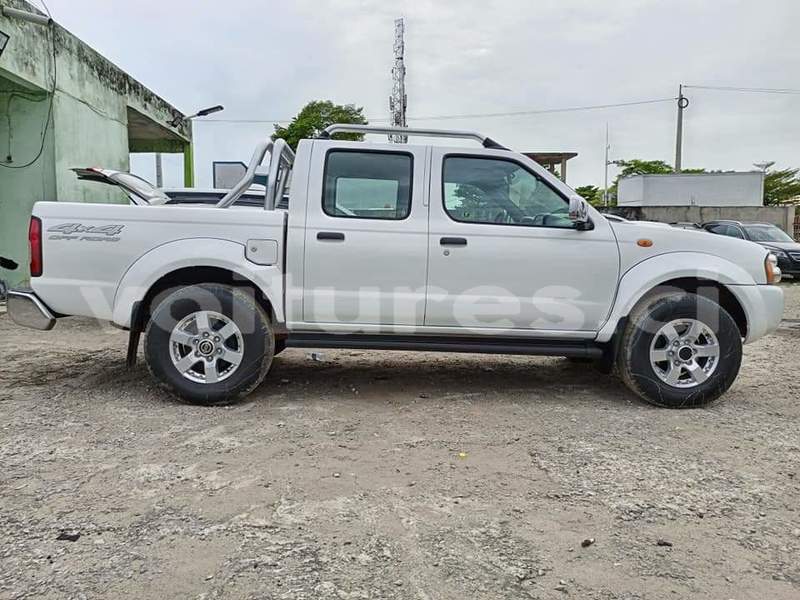 Big with watermark nissan hardbody abidjan abidjan 64269