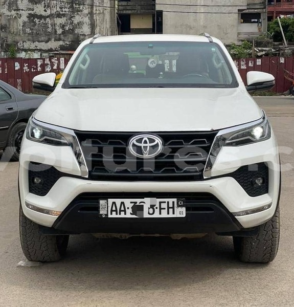 Big with watermark toyota fortuner abidjan abidjan 64300