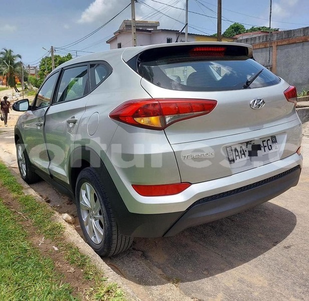 Big with watermark hyundai tucson abidjan abidjan 64348