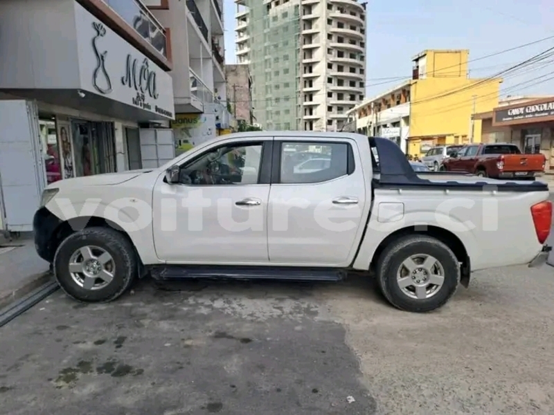 Big with watermark nissan navara abidjan abidjan 64377