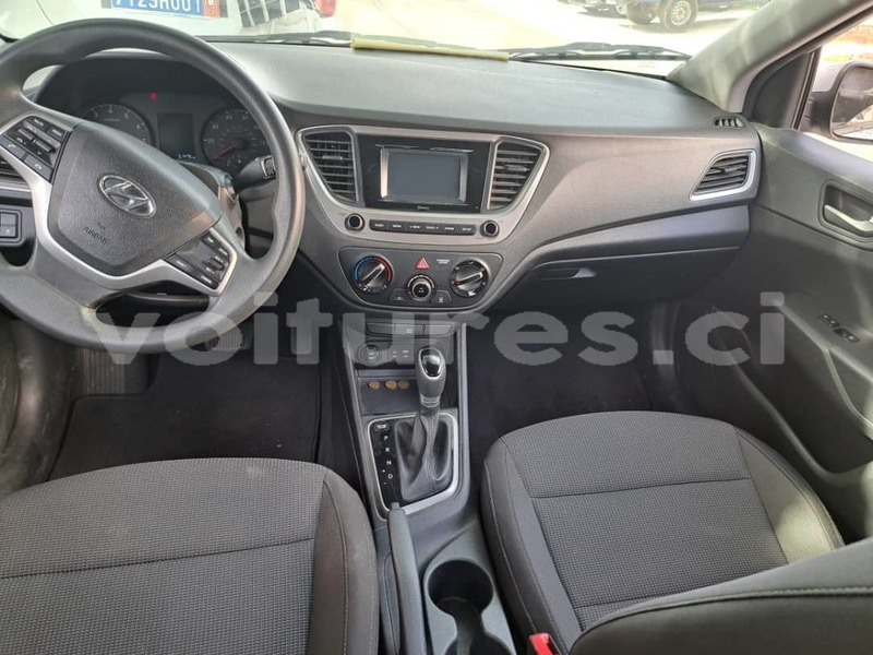 Big with watermark hyundai accent abidjan abidjan 64440