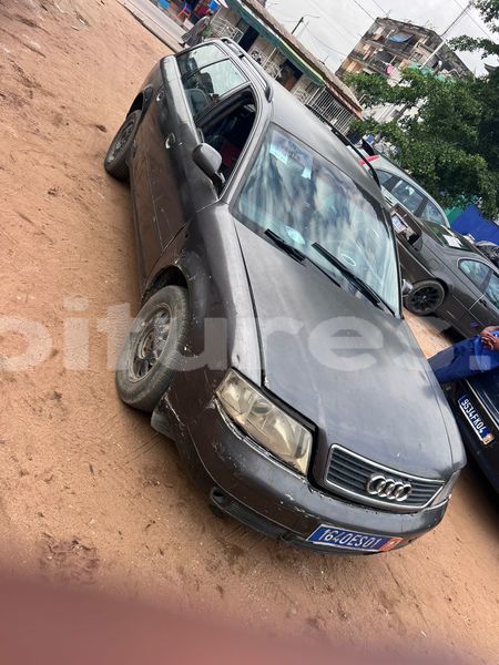 Big with watermark audi a4 abidjan abidjan 64745